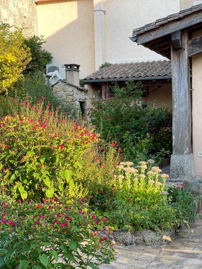 Chambres D'Hotes Le Bourdieu Soulignac Esterno foto