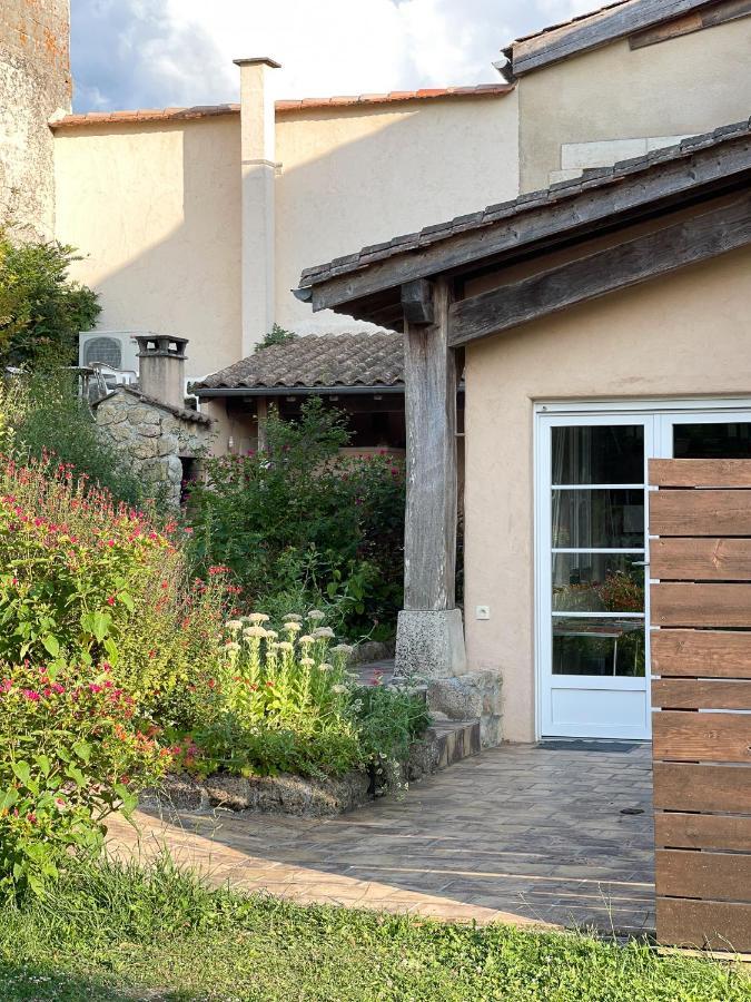 Chambres D'Hotes Le Bourdieu Soulignac Esterno foto