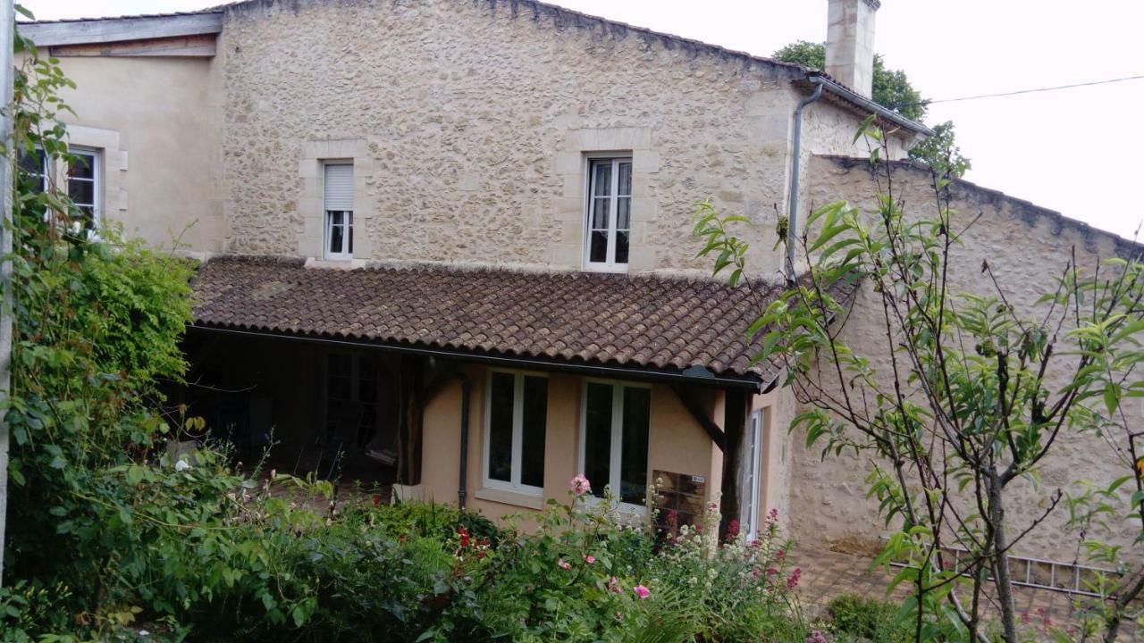 Chambres D'Hotes Le Bourdieu Soulignac Esterno foto